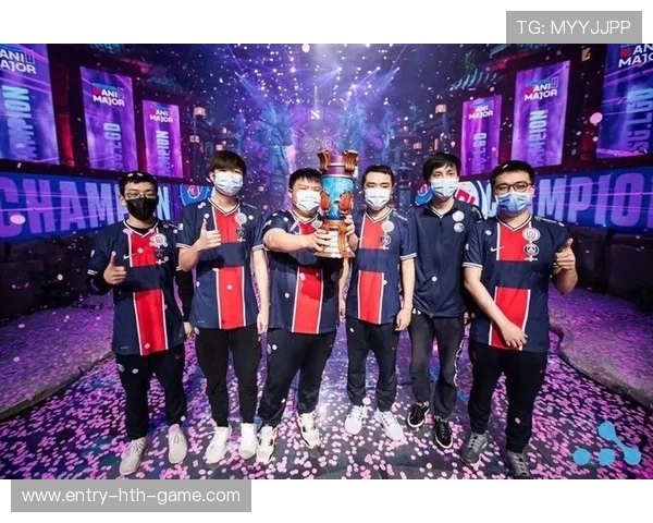 PSG球迷赛后表达遗憾，期待来年东山再起，psg战队首发