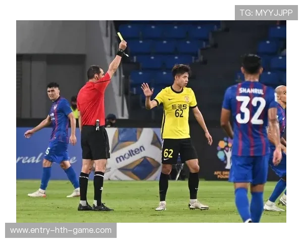 上海申花被柔佛新山逆转，赛后换人策略备受指责，申花 上海