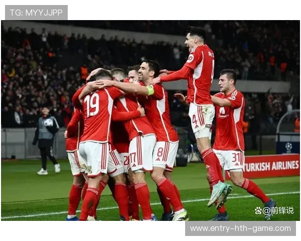 多特蒙德主场迎战海登海姆,吉拉西领衔锋线冲击三分 多特蒙德主场迎战海登海姆,吉拉西领衔锋线冲击三分